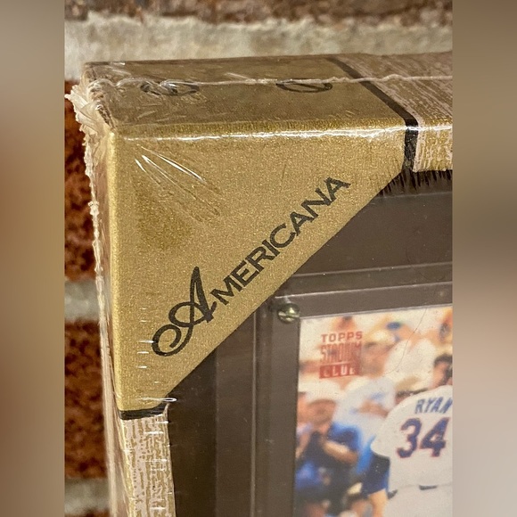 Vintage Nolan Ryan‎ #34 Collectible Topps Baseball Card Mint, Never Touched - Picture 4 of 10